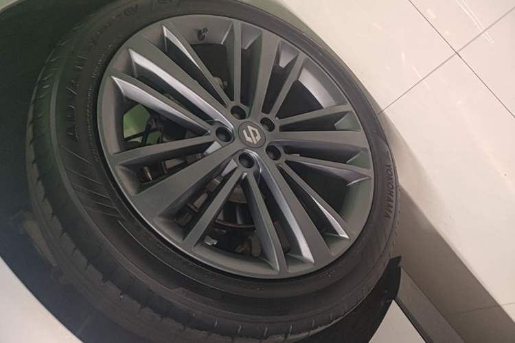 Used Leapmotor C16 2024 Range-Extended 200 Luxury Edition Left Front Wheel Hub