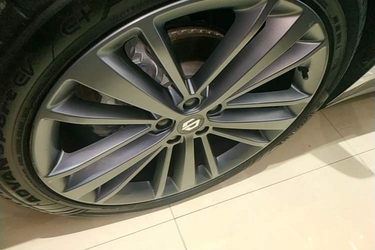 Used Leapmotor C16 2024 Range-Extended 200 Luxury Edition Left Front Wheel Hub