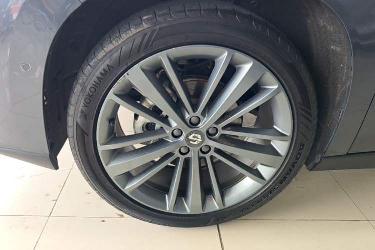 Used Leapmotor C16 2024 Range-Extended 200 Luxury Edition Left Front Wheel Hub