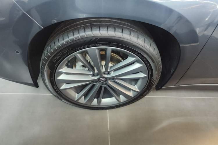 Used Leapmotor C16 2024 Range-Extended 200 Luxury Edition Left Front Wheel Hub