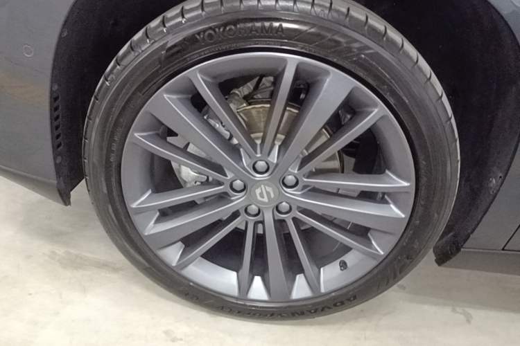 Used Leapmotor C16 2024 Range-Extended 200 Luxury Edition Left Front Wheel Hub