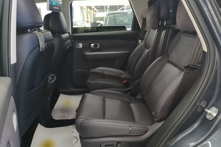 Used Leapmotor C16 2024 Pure Electric 520 Deluxe Edition Left Rear Seat