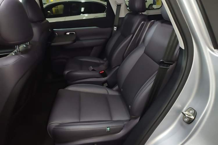 Used Leapmotor C16 2024 Range-Extended 200 LiDAR Edition Left Rear Seat