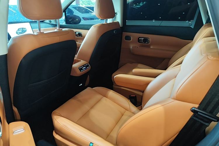 Used Leapmotor C16 2024 Range-Extended 200 Luxury Edition Left Rear Seat