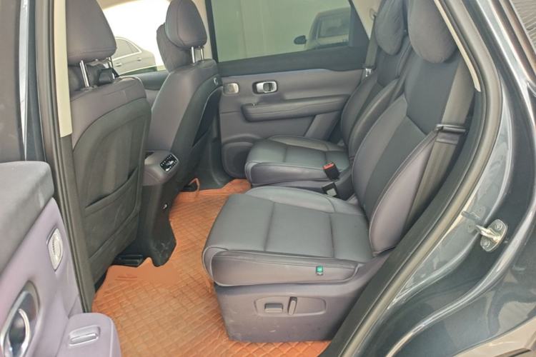Used Leapmotor C16 2024 Range-Extended 200 Luxury Edition Left Rear Seat