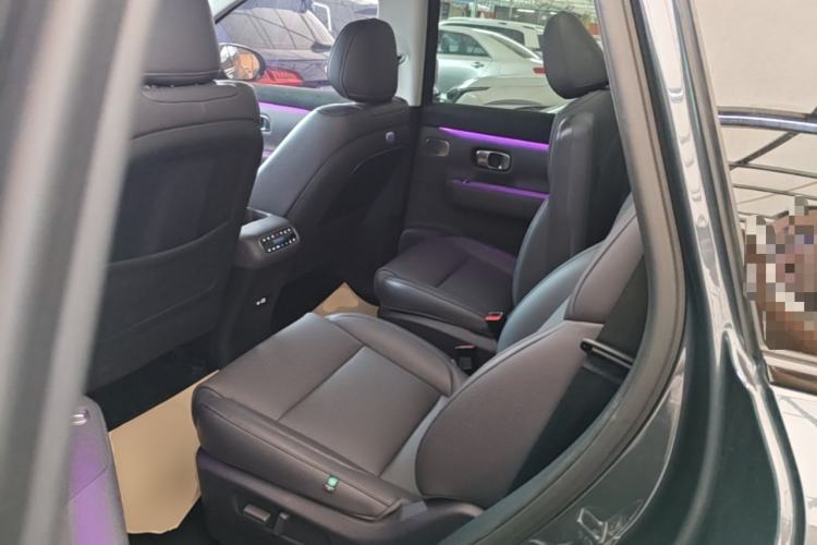 Used Leapmotor C16 2024 Range-Extended 200 Luxury Edition Left Rear Seat
