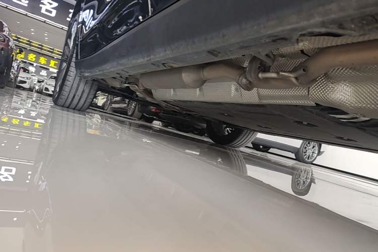 Used Leapmotor C16 2024 Range-Extended 200 Luxury Edition Left Side Sill