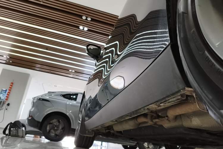 Used Leapmotor C16 2024 Range-Extended 200 Luxury Edition Left Side Sill