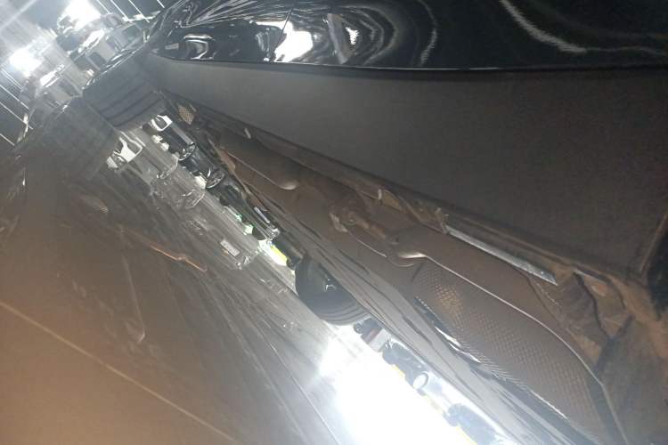 Used Leapmotor C16 2024 Range-Extended 200 Luxury Edition Left Side Sill