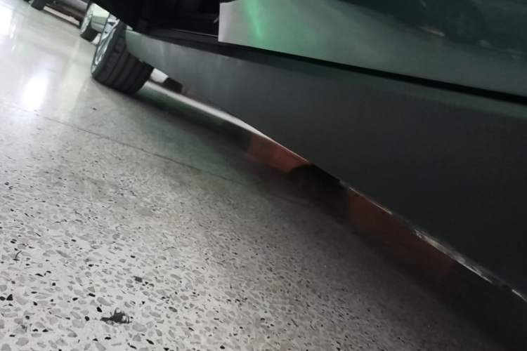 Used Leapmotor C16 2024 Range-Extended 200 Luxury Edition Left Side Sill
