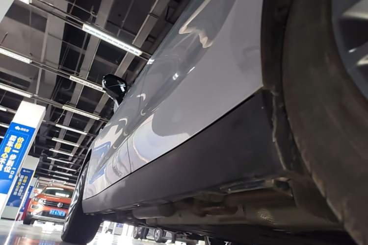 Used Leapmotor C16 2024 Range-Extended 200 LiDAR Edition Left Side Sill