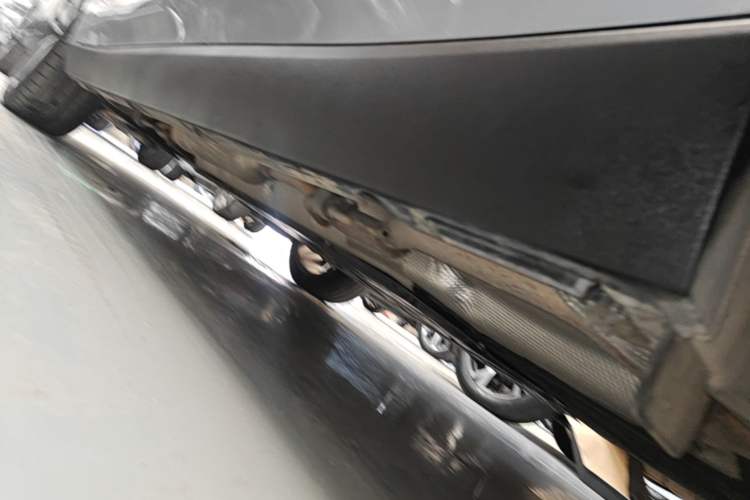 Used Leapmotor C16 2024 Range-Extended 200 Luxury Edition Left Side Sill