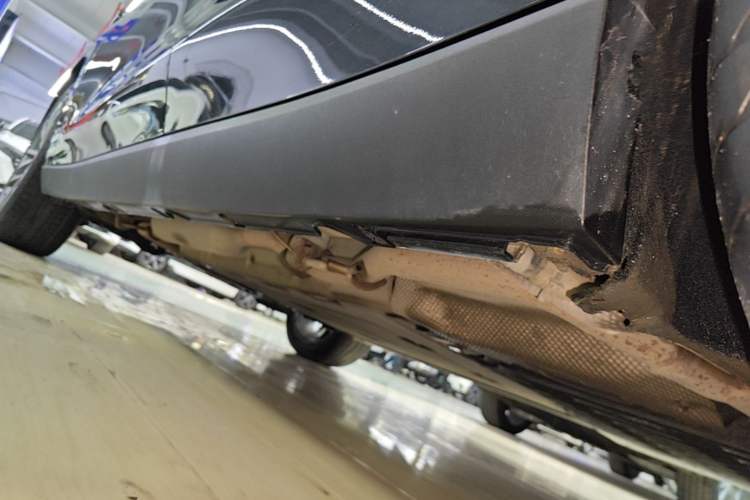 Used Leapmotor C16 2024 Range-Extended 200 Luxury Edition Left Side Sill