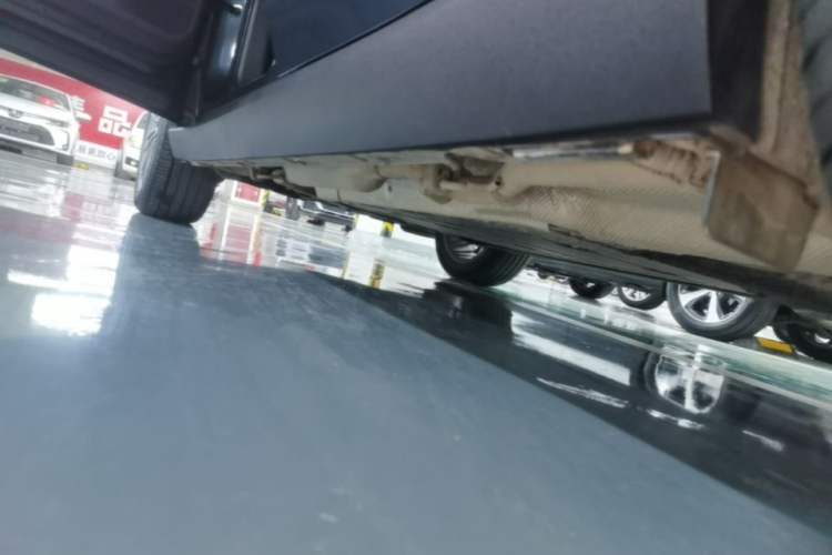 Used Leapmotor C16 2024 Range-Extended 200 LiDAR Edition Left Side Sill