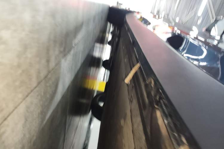 Used Leapmotor C16 2024 All-Electric 520 LiDAR Edition Left Side Sill