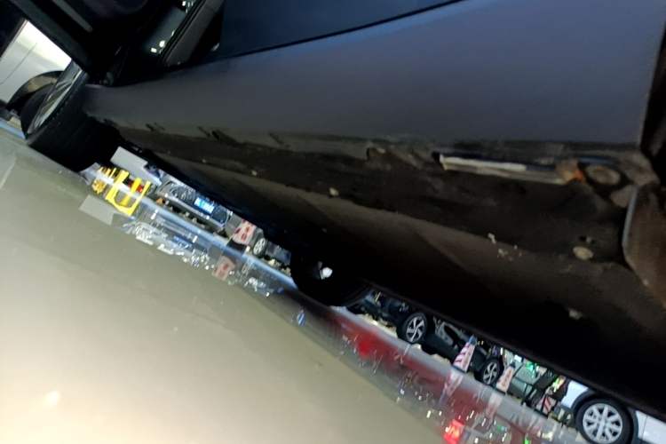 Used Leapmotor C16 2024 Pure Electric 520 Deluxe Edition Left Side Sill