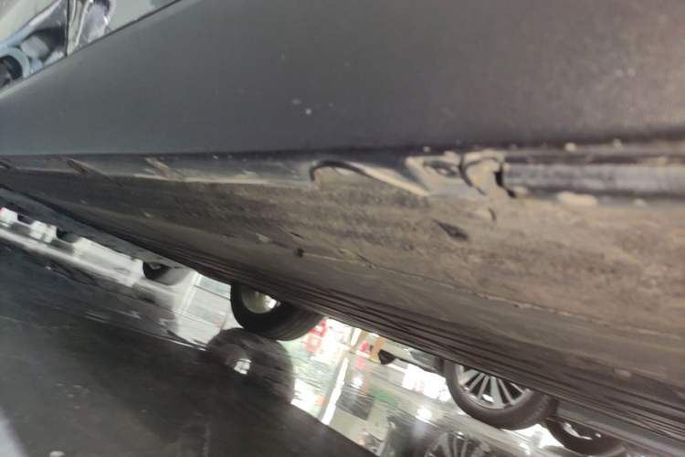 Used Leapmotor C16 2024 All-Electric 520 LiDAR Edition Left Side Sill