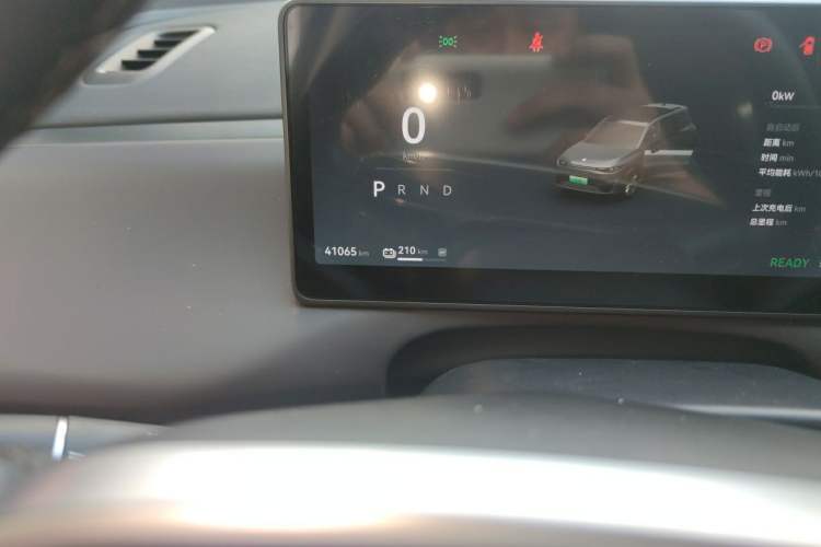 Used Leapmotor C16 2024 Pure Electric 520 Deluxe Edition Odometer Close Up