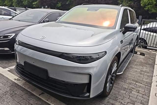 Used Leapmotor C16 2024 Range-Extended 200 Luxury Edition