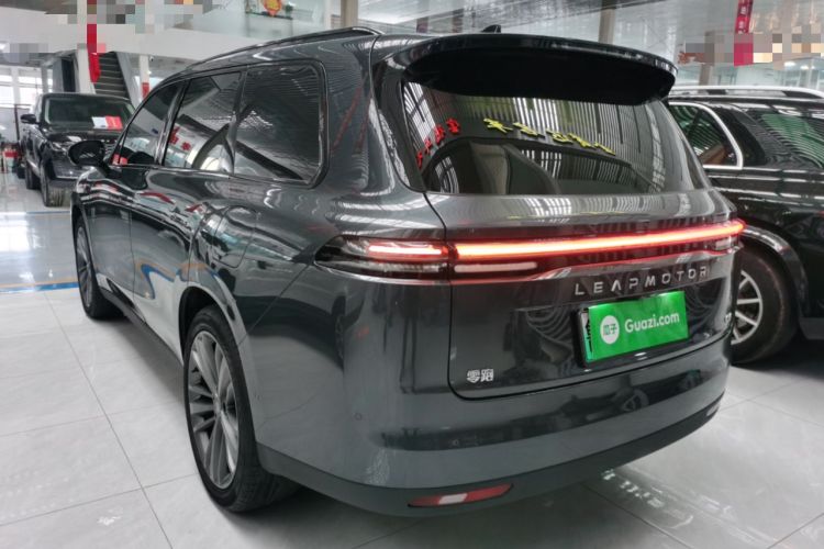 Used Leapmotor C16 2024 Range-Extended 200 Luxury Edition Rear Left 45 Deg
