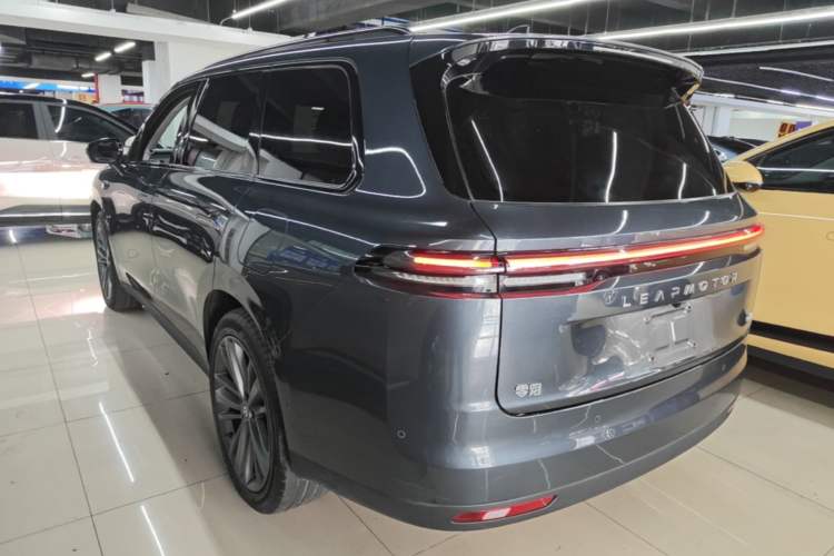 Used Leapmotor C16 2024 Range-Extended 200 Luxury Edition Rear Left 45 Deg