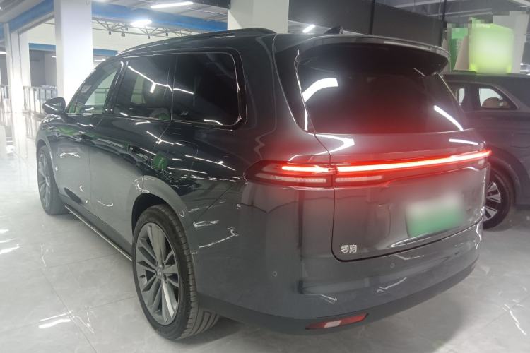 Used Leapmotor C16 2024 Range-Extended 200 Luxury Edition Rear Left 45 Deg