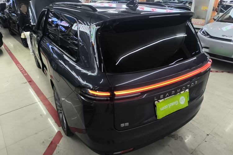 Used Leapmotor C16 2024 Range-Extended 200 Luxury Edition Rear Left 45 Deg