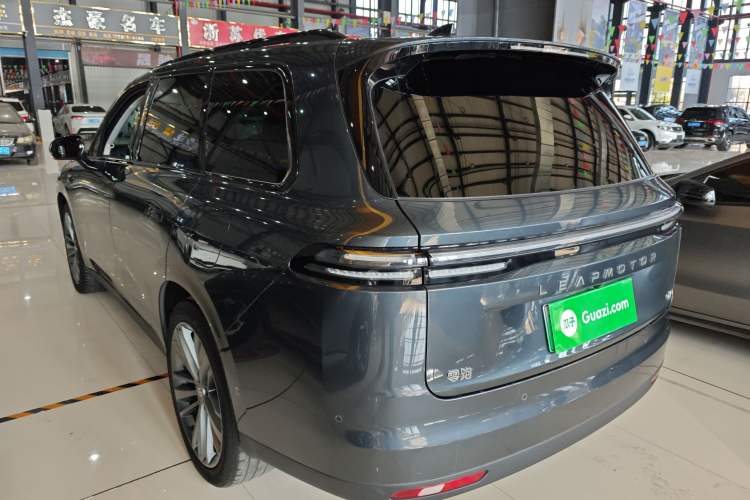 Used Leapmotor C16 2024 Range-Extended 200 Luxury Edition Rear Left 45 Deg