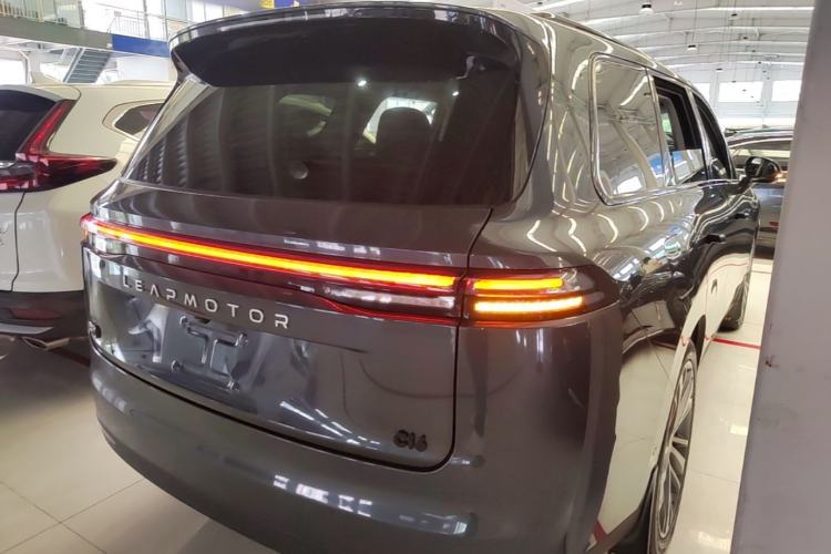 Used Leapmotor C16 2024 Range-Extended 200 Luxury Edition Rear Right 45 Deg