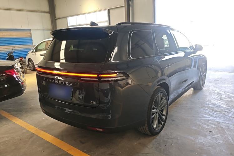 Used Leapmotor C16 2024 Range-Extended 200 Luxury Edition Rear Right 45 Deg