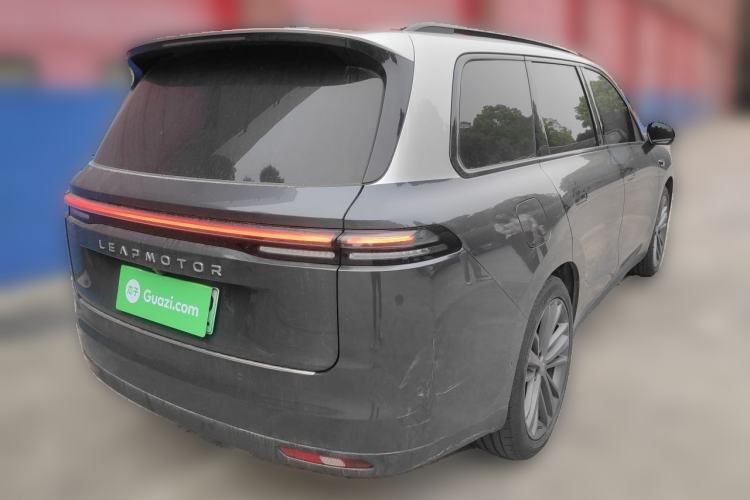 Used Leapmotor C16 2024 Range-Extended 200 Luxury Edition Rear Right 45 Deg