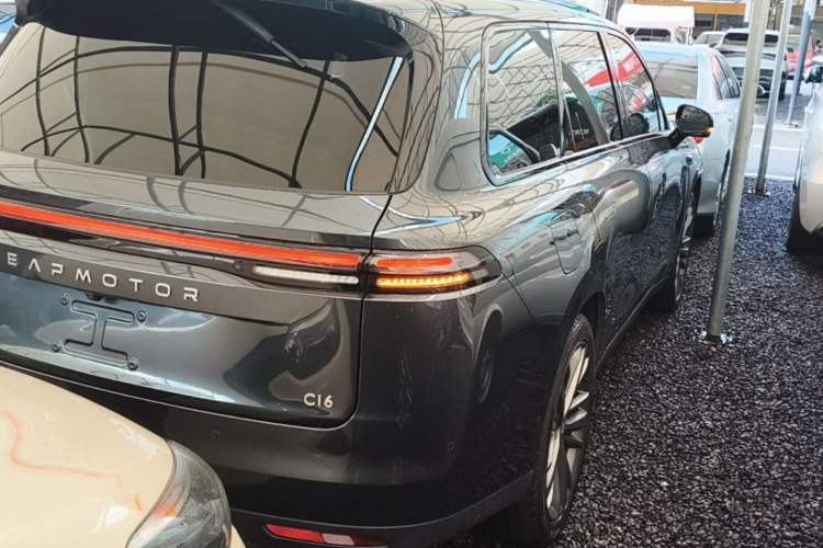 Used Leapmotor C16 2024 Range-Extended 200 Luxury Edition Rear Right 45 Deg