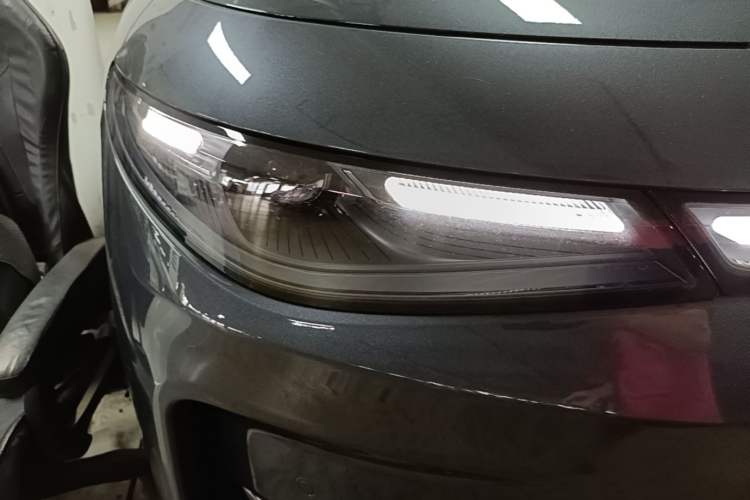 Used Leapmotor C16 2024 Range-Extended 200 LiDAR Edition Right Front Headlight