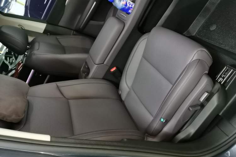 Used Leapmotor C16 2024 Pure Electric 580 LiDAR Edition Right Front Seat
