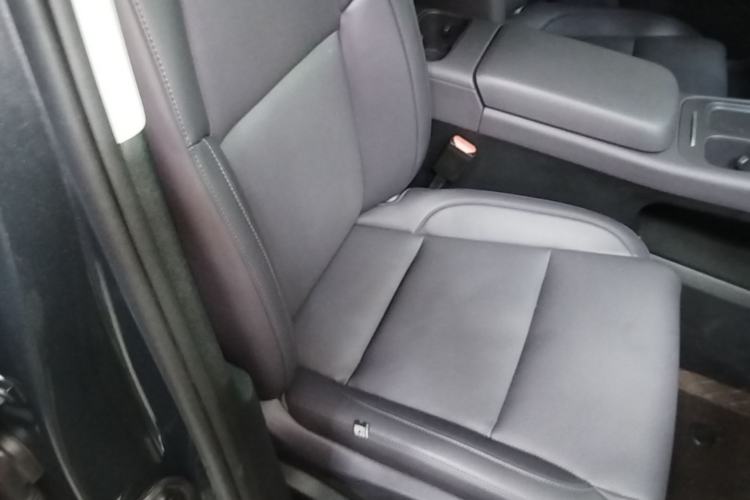 Used Leapmotor C16 2024 Range-Extended 200 Luxury Edition Right Front Seat