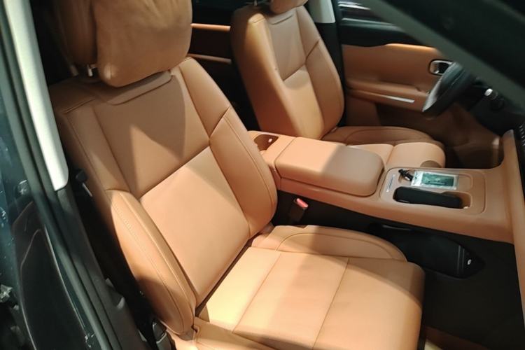 Used Leapmotor C16 2024 Range-Extended 200 Luxury Edition Right Front Seat