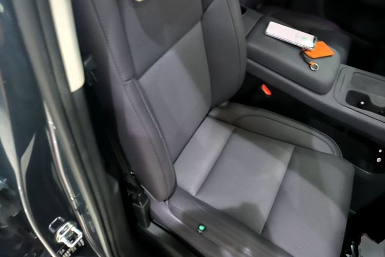Used Leapmotor C16 2024 All-Electric 580 Luxury Edition Right Front Seat