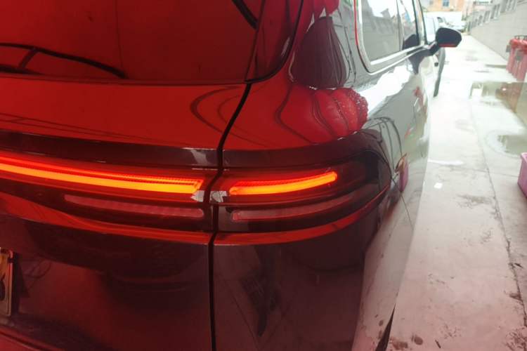 Used Leapmotor C16 2024 Range-Extended 200 LiDAR Edition Right Rear Taillight