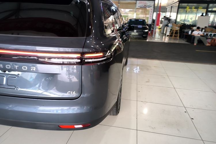 Used Leapmotor C16 2024 All-Electric 580 Luxury Edition Right Rear Taillight