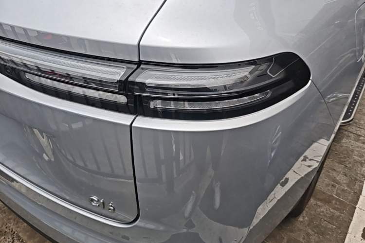 Used Leapmotor C16 2024 Range-Extended 200 Luxury Edition Right Rear Taillight