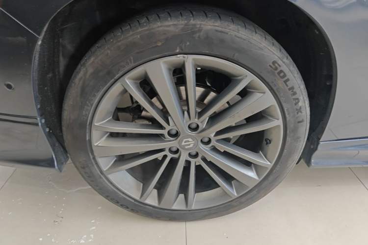 Used Leapmotor C16 2024 Range-Extended 200 Luxury Edition Right Rear Wheel Hub