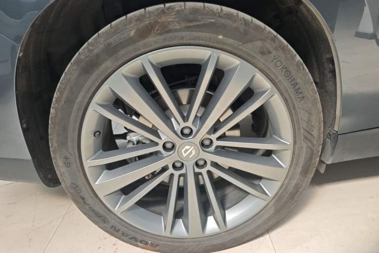 Used Leapmotor C16 2024 Range-Extended 200 Luxury Edition Right Rear Wheel Hub