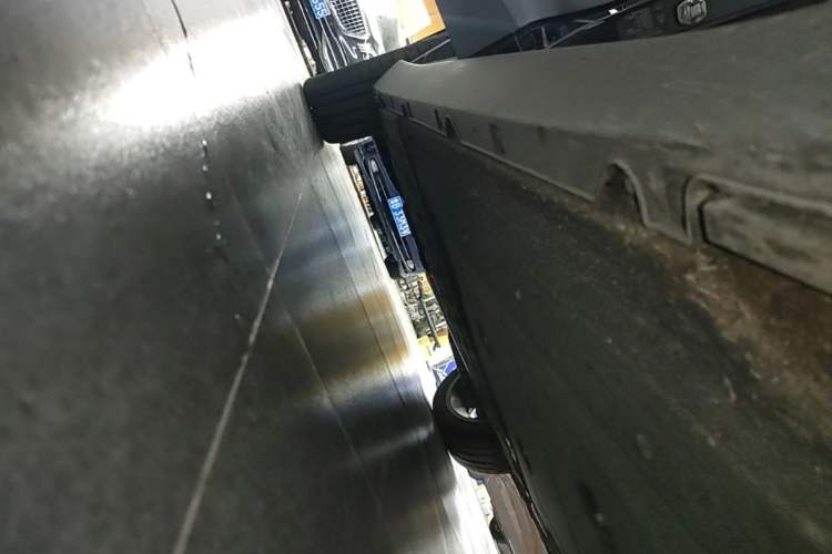 Used Leapmotor C16 2024 Range-Extended 200 Luxury Edition Right Side Sill