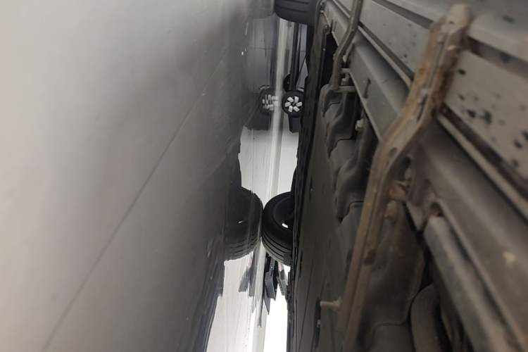 Used Leapmotor C16 2024 Range-Extended 200 Luxury Edition Right Side Sill