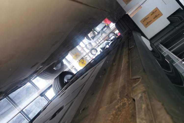 Used Leapmotor C16 2024 Range-Extended 200 Luxury Edition Right Side Sill