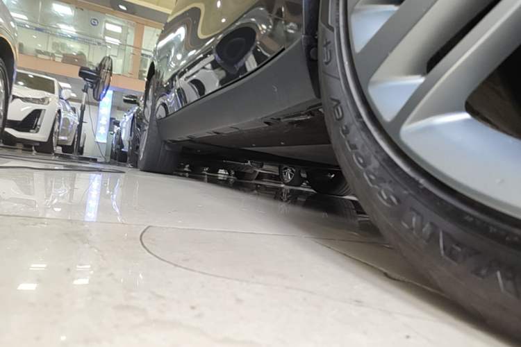 Used Leapmotor C16 2024 Range-Extended 200 Luxury Edition Right Side Sill