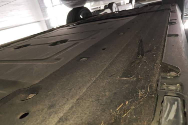 Used Leapmotor C16 2024 Range-Extended 200 Luxury Edition Right Side Sill