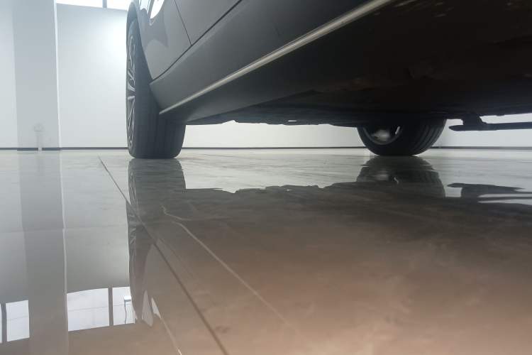 Used Leapmotor C16 2024 Range-Extended 200 Luxury Edition Right Side Sill