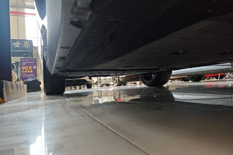 Used Leapmotor C16 2024 Range-Extended 200 Luxury Edition Right Side Sill