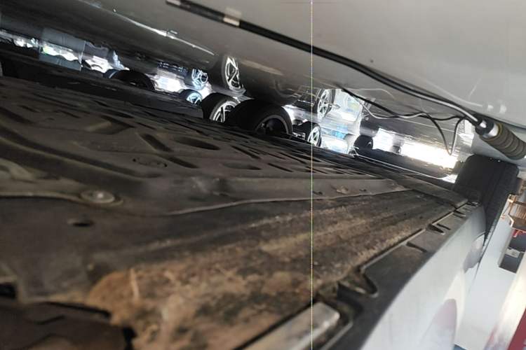 Used Leapmotor C16 2024 Range-Extended 200 Luxury Edition Right Side Sill